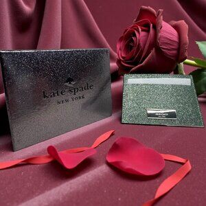 Kate Spade Kenzie boxed glitter small cardholder in the color seawater (NWT)